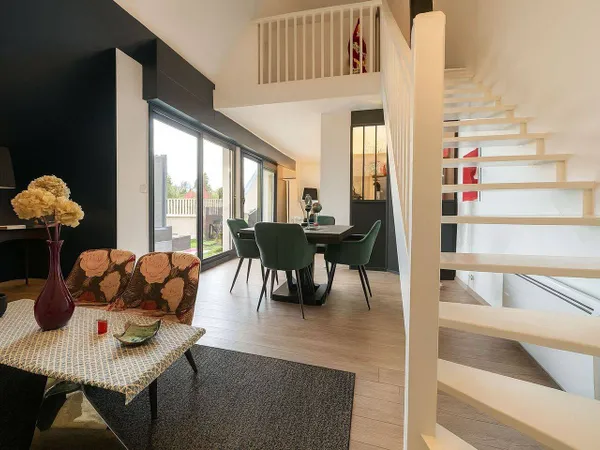 Duplex 5 pièces 129 m² 