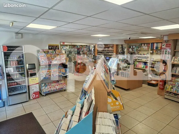 Bar/Brasserie/Tabac 233 m² 