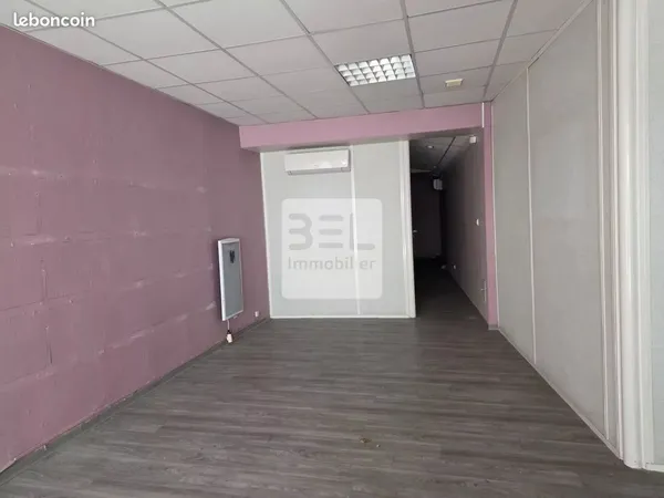 Local commercial 68 m² Bagnols-sur-Cèze 