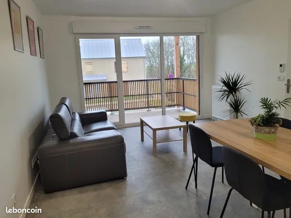 Appartement meublé Soliers 2 pièce(s) 41 m2 
