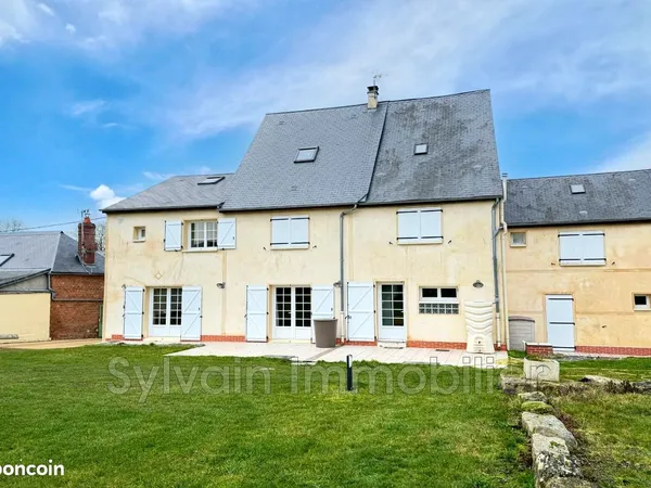 Maison 6 pièces 231 m² 