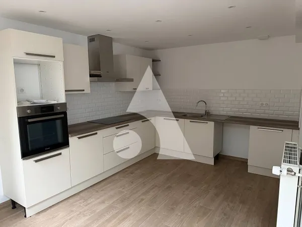 Maison 3 pièces 97 m² 