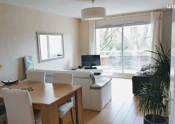 Appartement 3 pièces 76 m² 