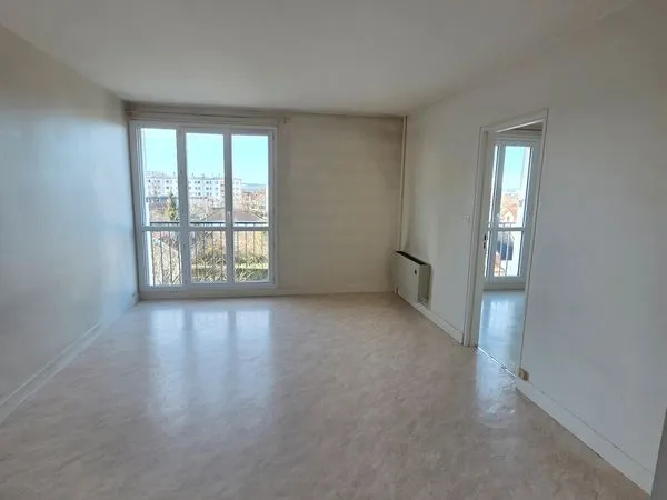 Loue appartement T2 