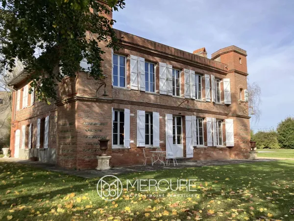 Château 8 pièces 270 m² 