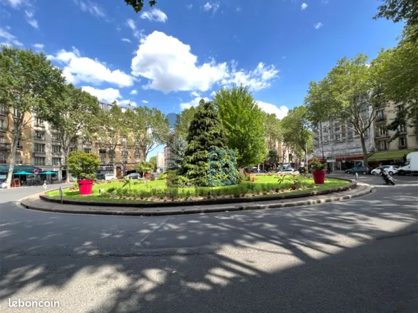 Bureaux 145 m² CLICHY 