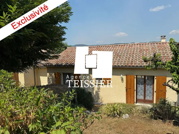 Exclusivité, 07140 Les Vans à 5 min : confortable villa de pla 
