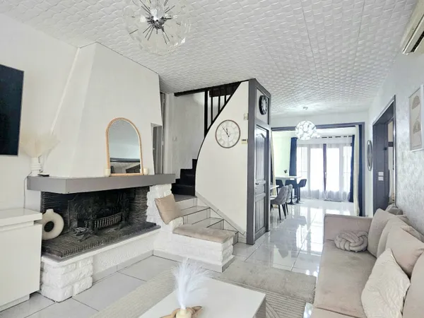 Maison 6 pièces 120 m² 