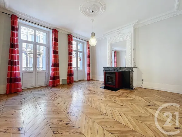 Appartement 5 pièces 144 m² 