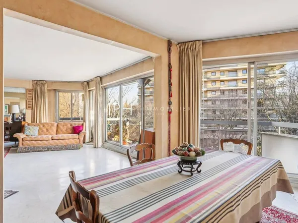 Appartement 6 pièces 150 m² 