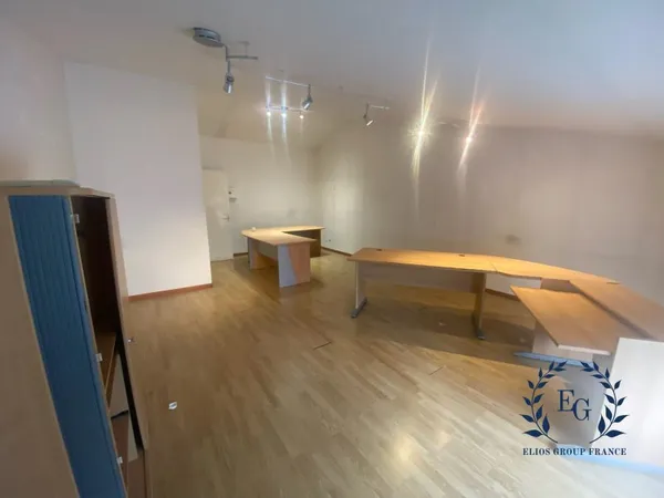 Immobilier Professionnel à louer Brignoles