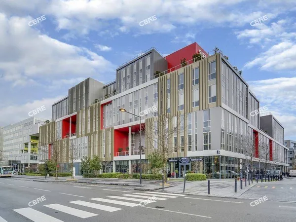 Bureau 18410 m² 