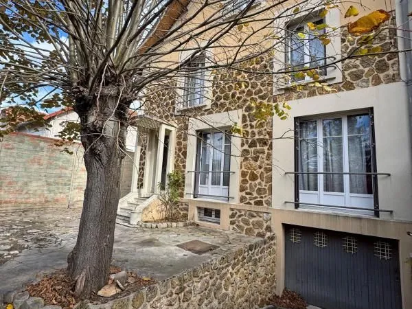 Maison 6 pièces 158 m² 