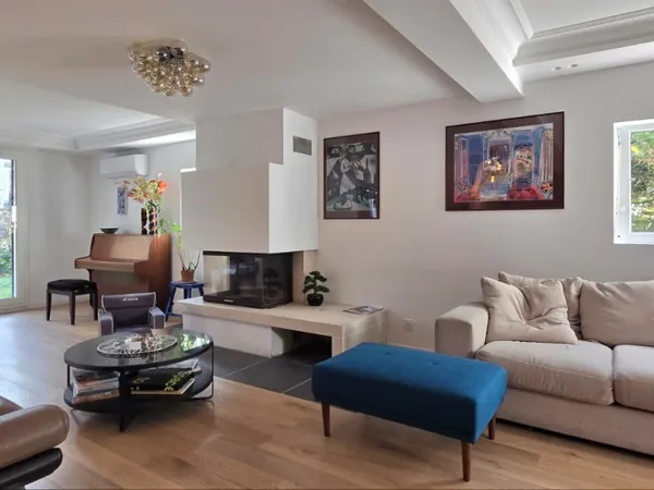 Maison Rueil Malmaison 9 pièce(s) 253 m2 
