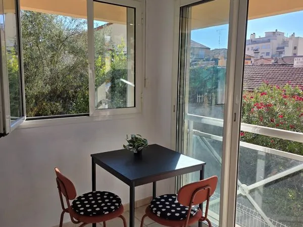 Appartement Location Nice 1p 18m² 650€