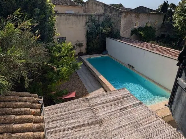 Propriété 7 pièces 250 m² 