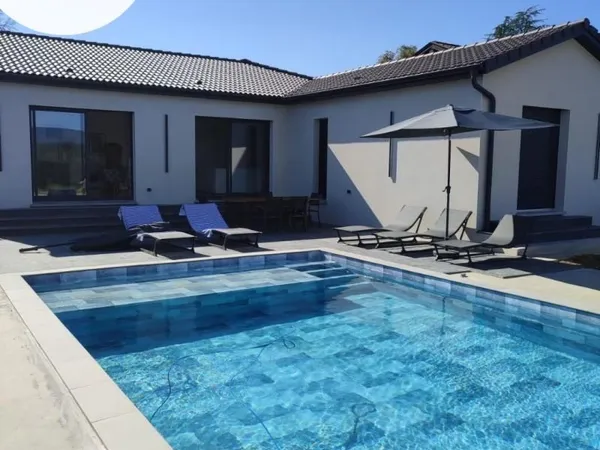 Villa 4 pièces 111 m² 