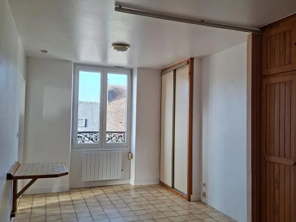 Appartement 1 pièce 28 m² 