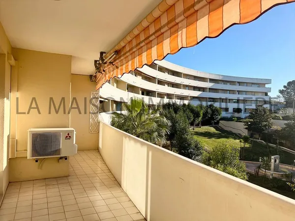Appartement 3 pièces 71 m² 