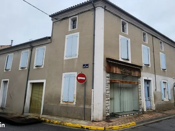 Immeuble 243 m² 