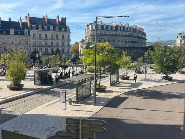 Bureau 231 m² 