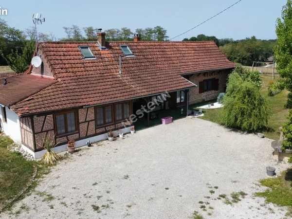 Maison 4 pièces 144 m² 