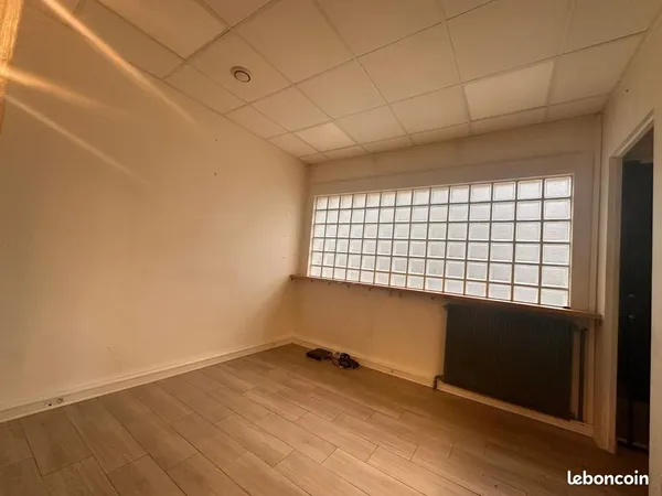 Local commercial 86 m² 