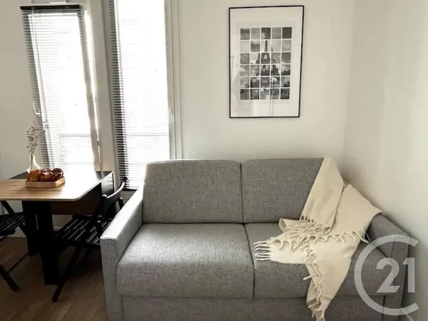Appartement 1 pièce 12 m² 