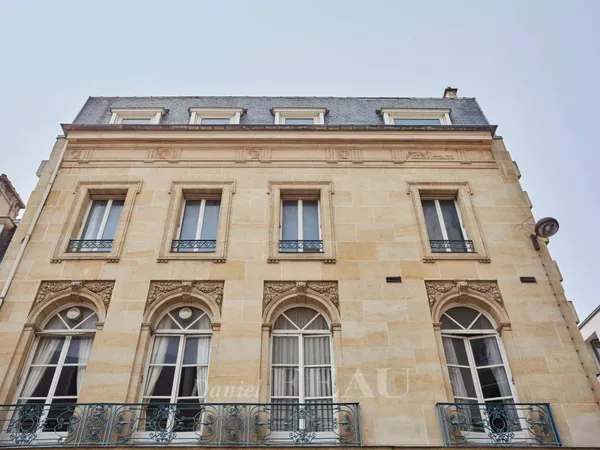 HOTEL PARTICULIER DE BUREAUX 