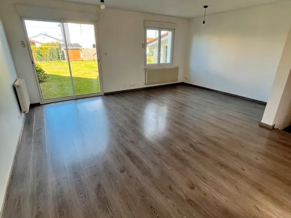 Maison de ville 3 chambres - Quartier calme et proche de toutes commodités 