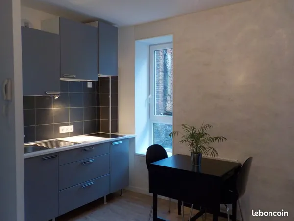 Bel appartement F2 meublé et équipé à louer 