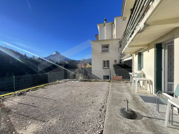 Immeuble Vente Saint-Pierre-de-Chartreuse  341m² 474000€
