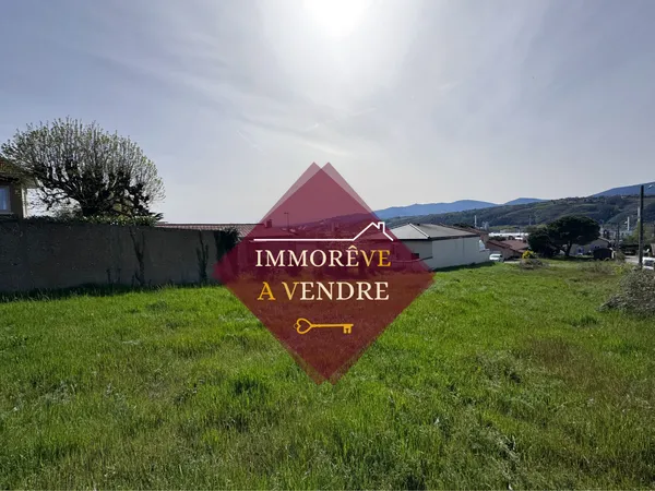 Terrain 572 m² 