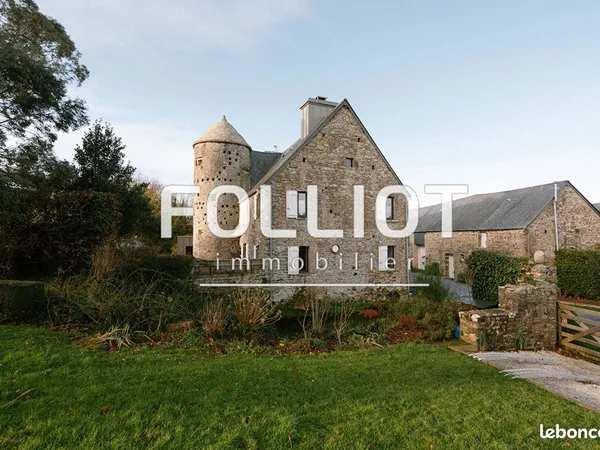 Propriété 8 pièces 330 m² 