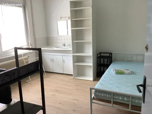 Chambres meublées étudiants es 