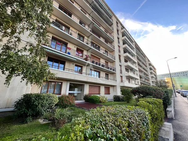 Parking - Garage Location Reims   95€