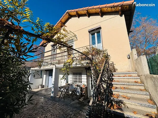 Maison 5 pièces 110 m² 