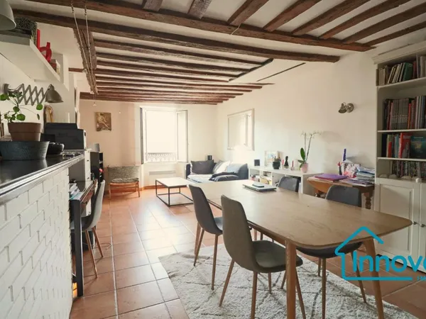 Vends duplex/triplex - 64.05m² - 3 pièces, 2 chambres - Versailles 78000 