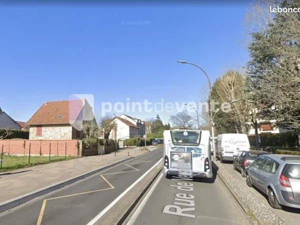 Local commercial 104 m² 