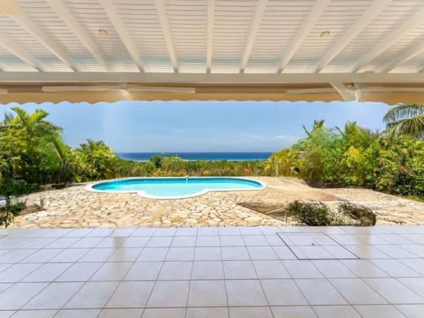 VILLA VUE MER PANORAMIQUE 3CH 3SDE PISCINE GARAGE SUR 1456 M² DE TERRAIN