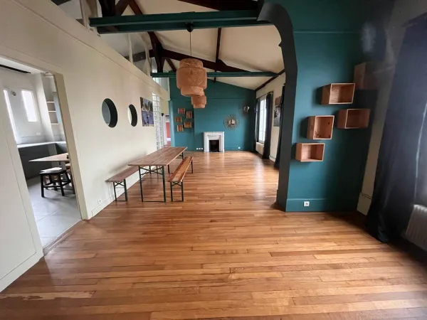Vends duplex de 158m² à Asnières. 5 chambres, grand séjour 