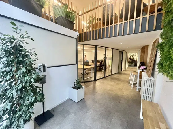 Bureaux 16 m² 