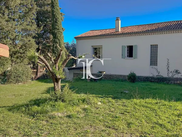 Maison 8 pièces 170 m² 