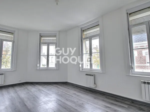 IMMEUBLE À VENDRE DE 200,00 M² 