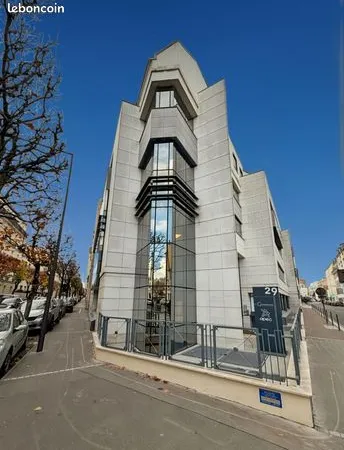 Bureau 1105 m² 