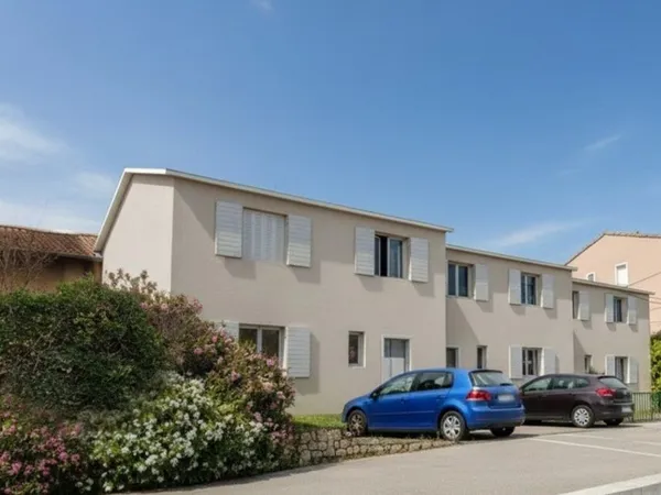 Terrain 226 m² 