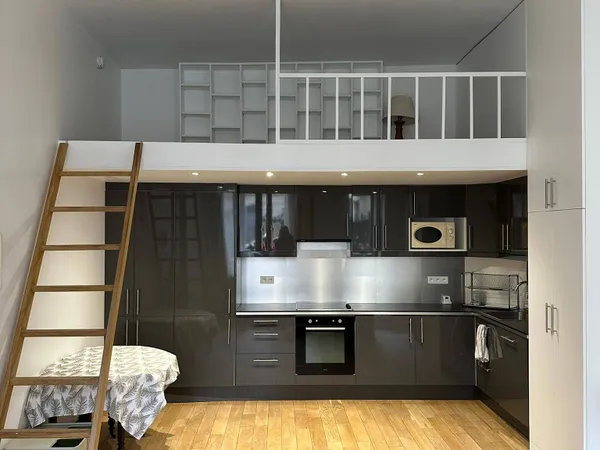 Location Appartement 75009 - 2 pièces 