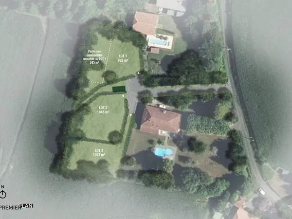 Terrain en lotissement 1046 m² 