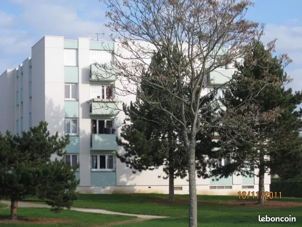 Appartement 4 pièces 81 m² 