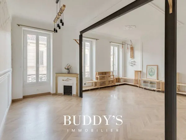 Appartement 4 pièces 103 m² 
